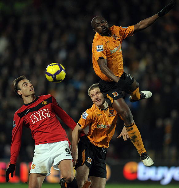 场上的吸引 场上的吸引