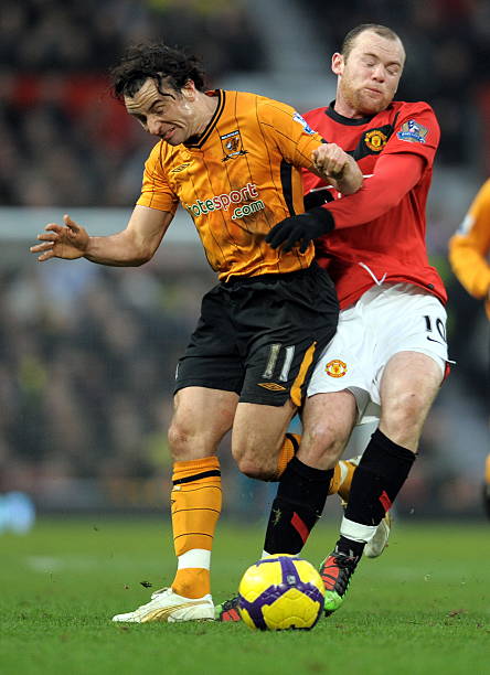 年足球的发 年足球的发